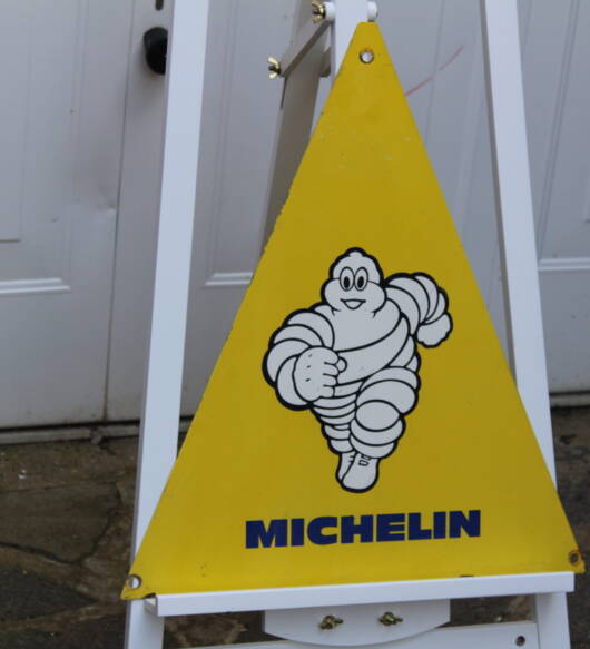 MICHELIN TRIANGLE Sign