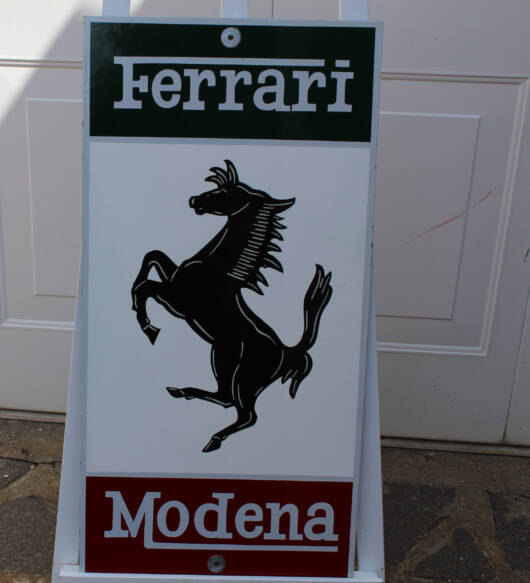 FERRARI Modena