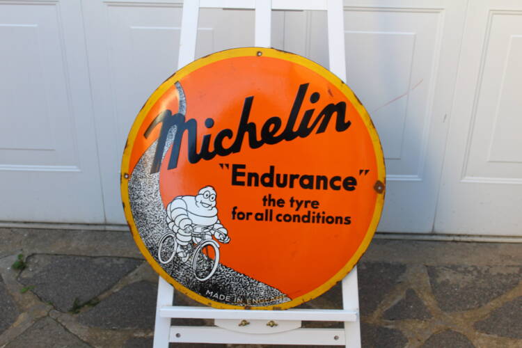MICHELIN Endurance Sign