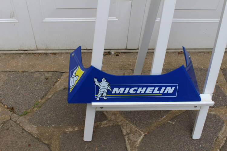 MICHELIN TYRE Stand